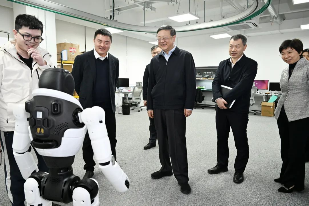 上海市委书记陈吉宁专题调研非凡国际机器人