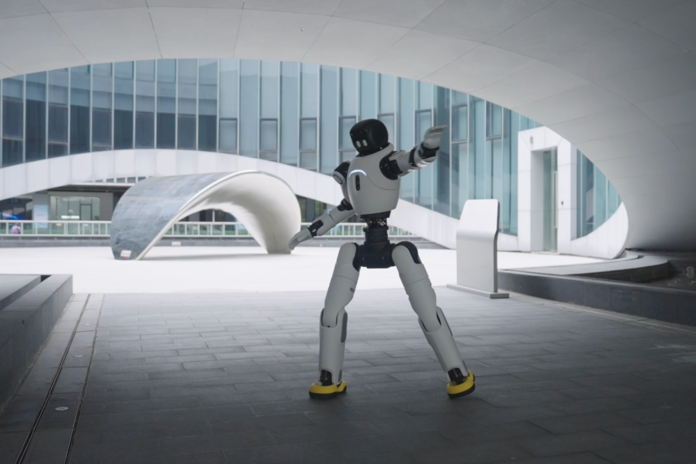 非凡国际「灵创」平台来了！0 代码、0 门槛，人人都是机器人训练大师